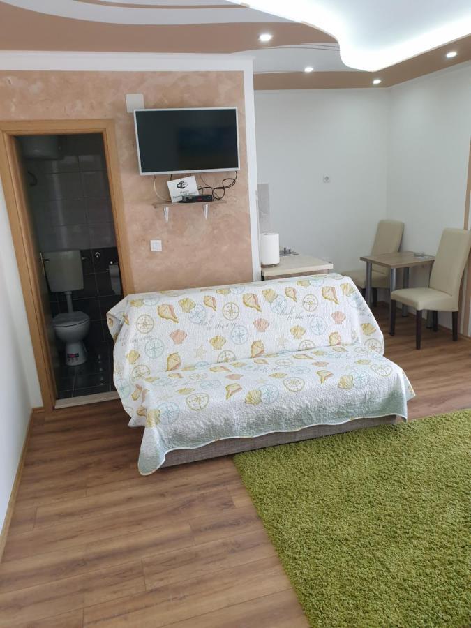 Mango Apartments เทรบินเย ภายนอก รูปภาพ