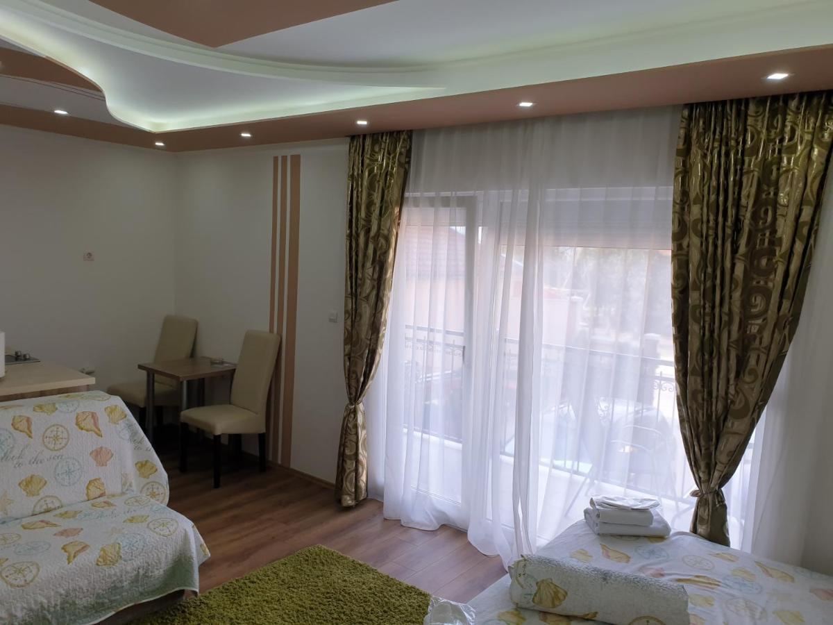 Mango Apartments เทรบินเย ภายนอก รูปภาพ