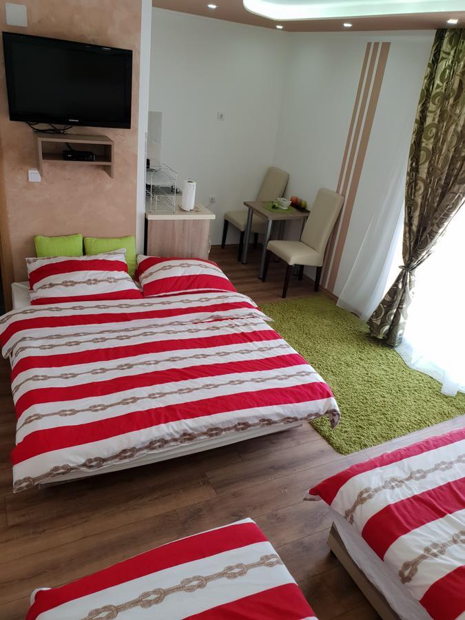 Mango Apartments เทรบินเย ภายนอก รูปภาพ