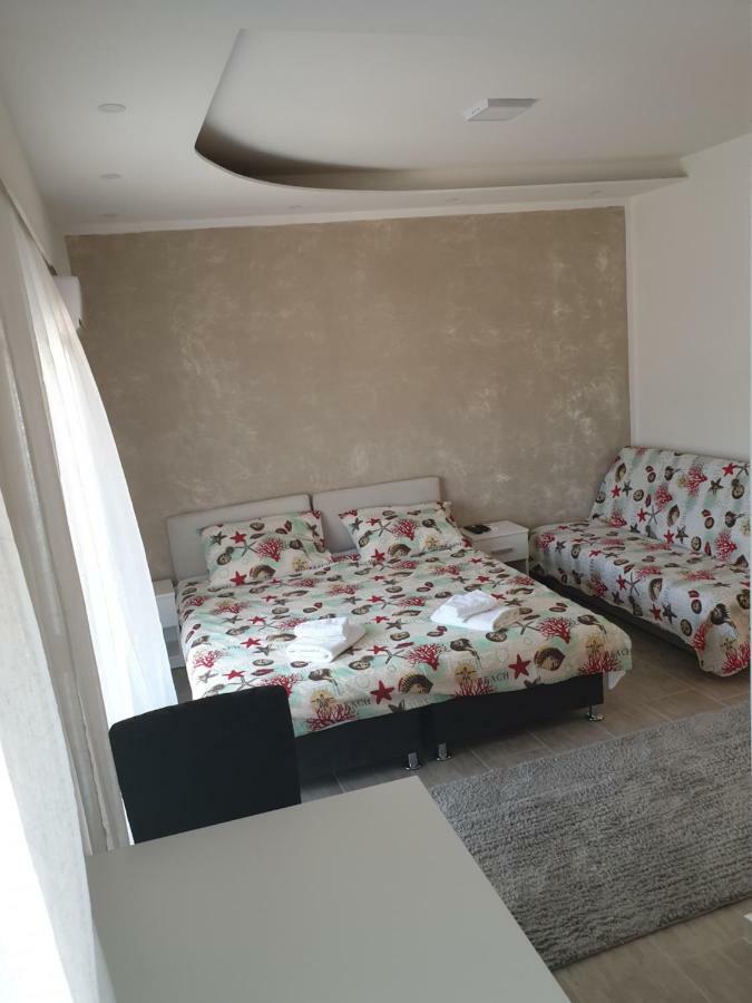 Mango Apartments เทรบินเย ภายนอก รูปภาพ
